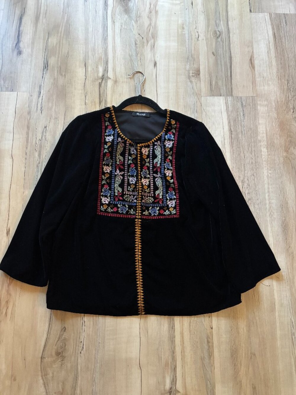 Madewell Embroidered Fiesta Velvet Top - Size S